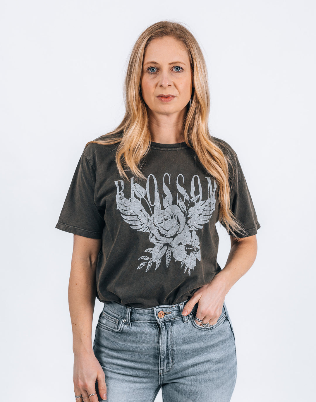 Blossom - T-Shirt - Stone Washed Grey
